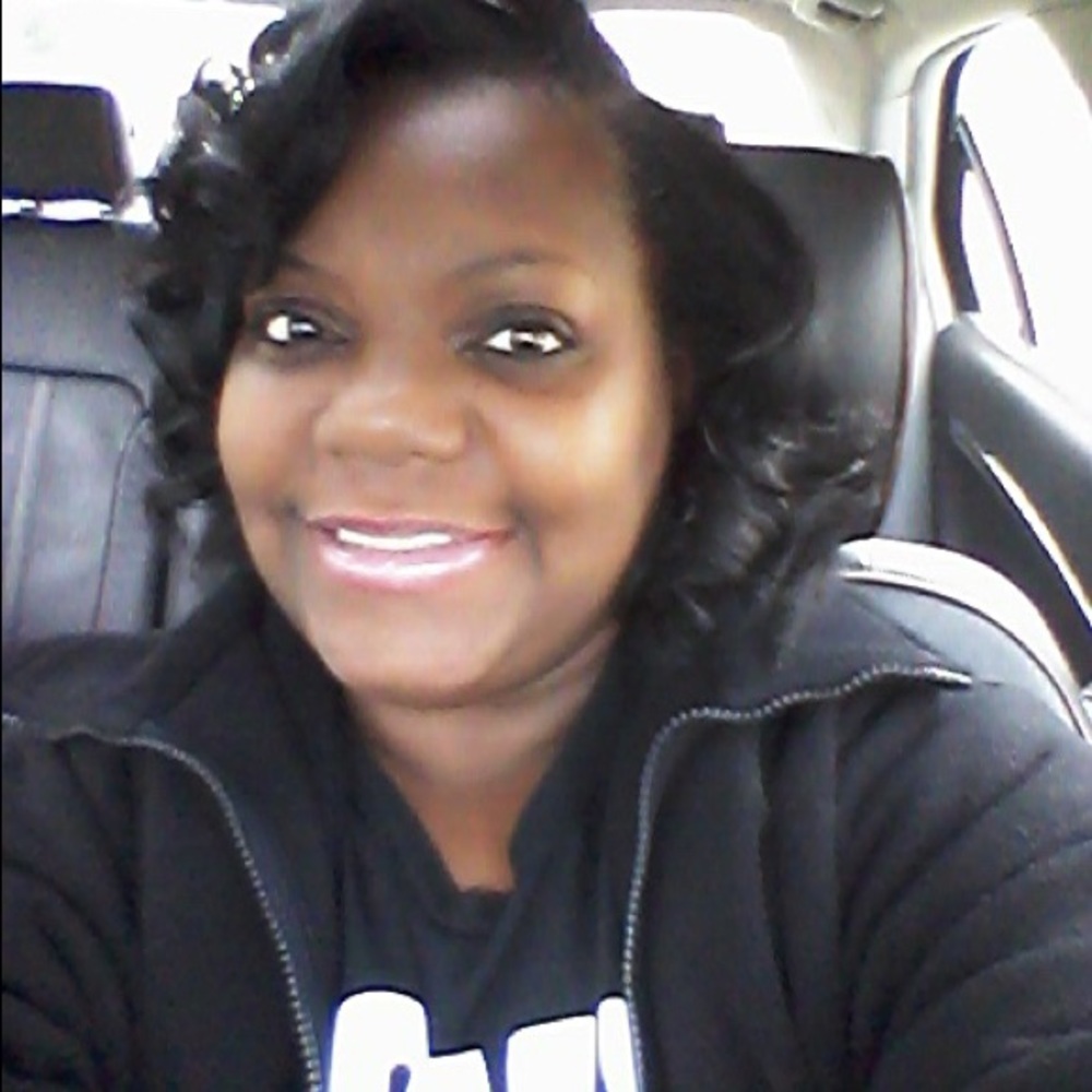 Meet your Posher, Lanette